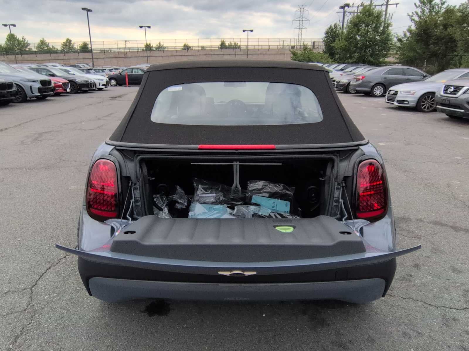 2026 MINI DESCAPOTABLE SIGNATURE PLUS