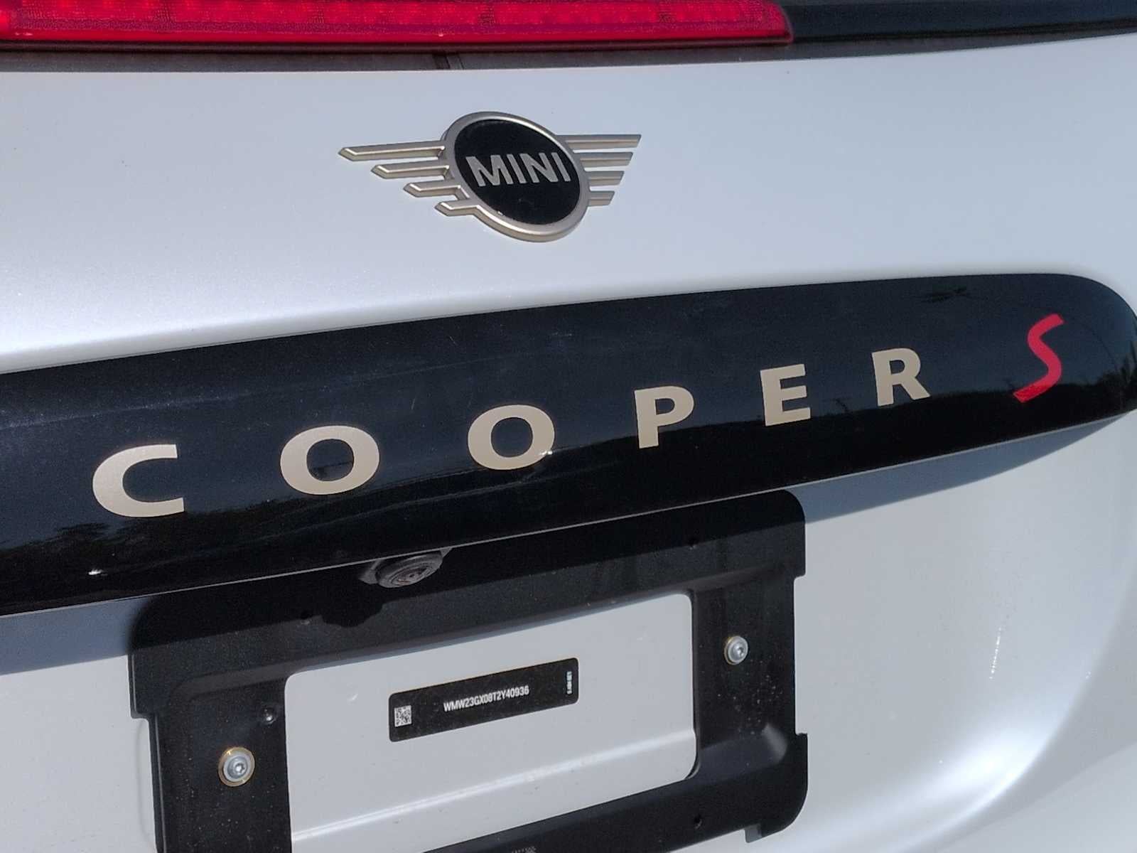 2026 MINI DESCAPOTABLE SIGNATURE PLUS