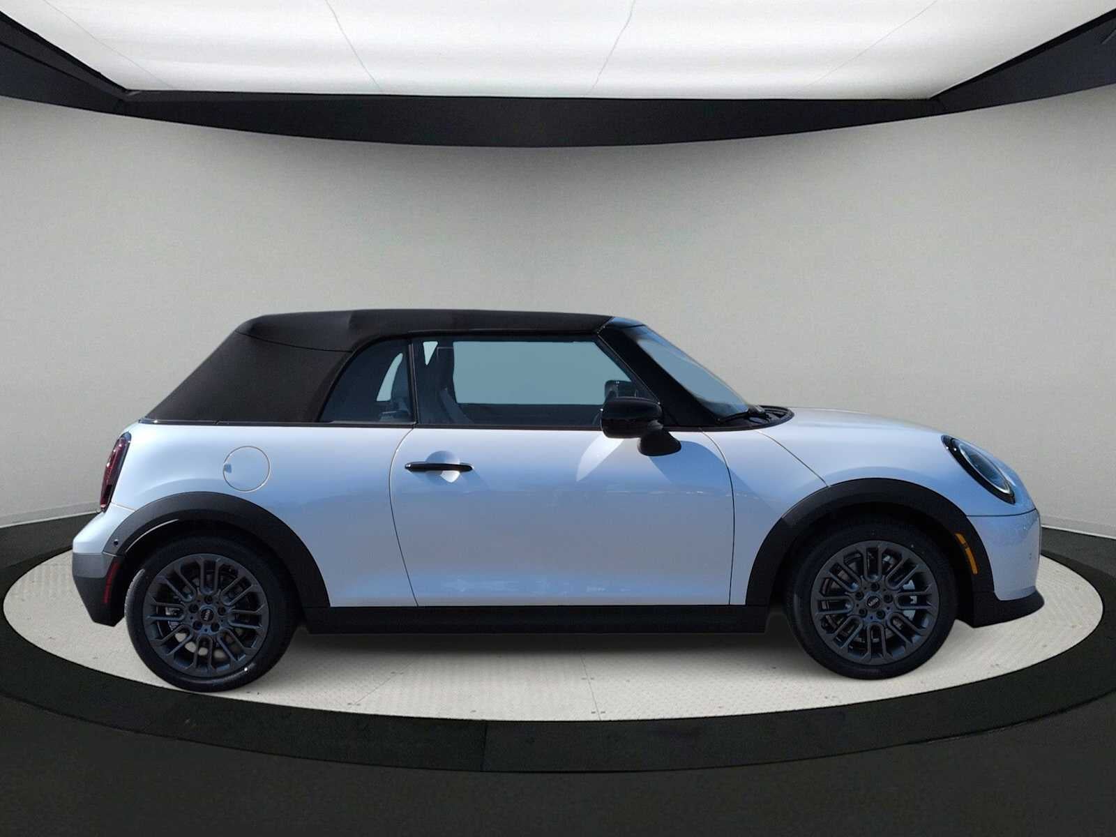 2026 MINI DESCAPOTABLE SIGNATURE PLUS