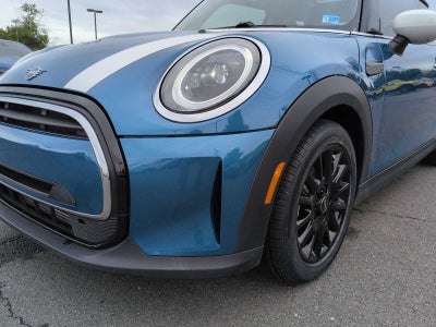 MINI Cooper de 2 puertas con techo rígido 2024