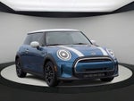 MINI Cooper de 2 puertas con techo rígido 2024