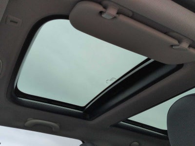 MINI Cooper de 2 puertas con techo rígido 2024