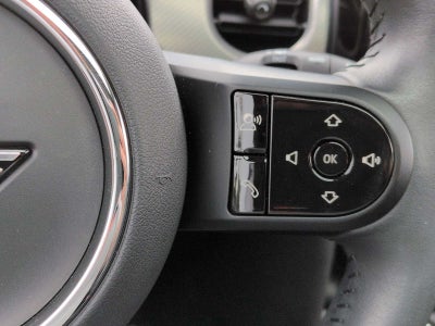 MINI Cooper de 2 puertas con techo rígido 2024