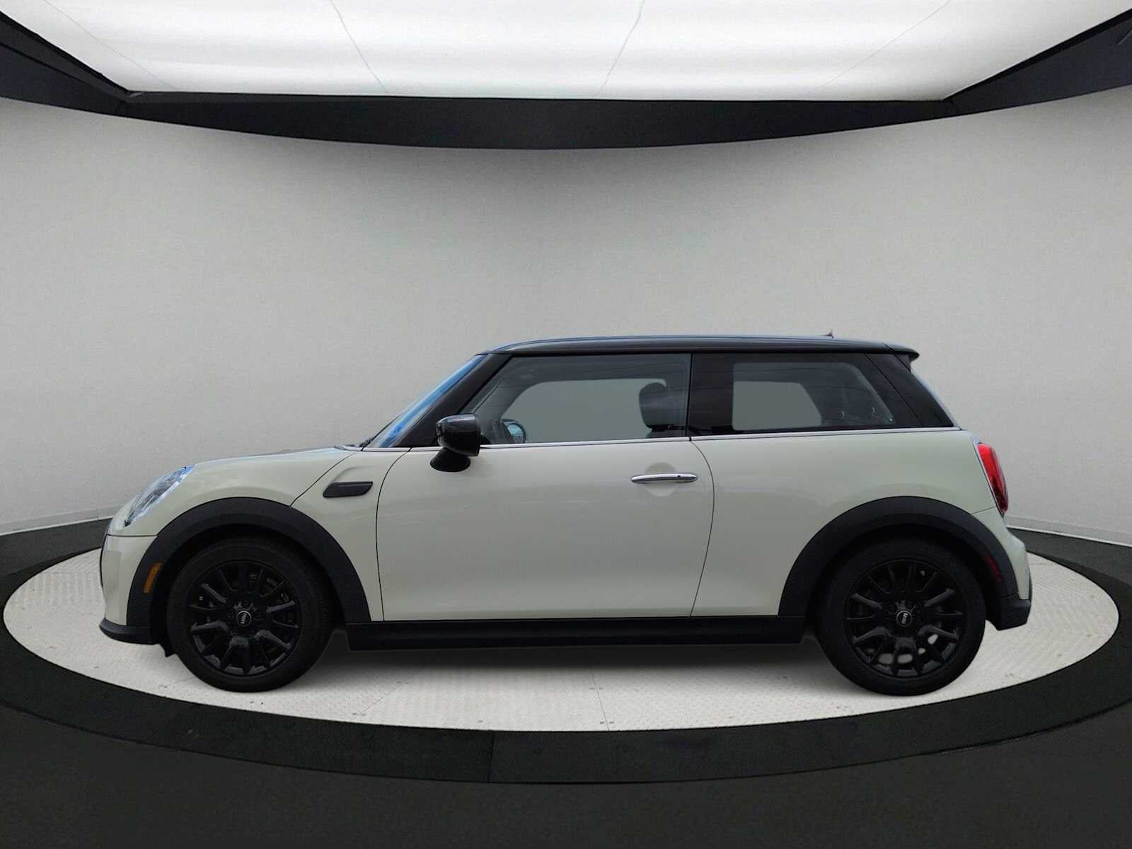 MINI HARDTOP 2 PUERTAS SIGNATURE 2022