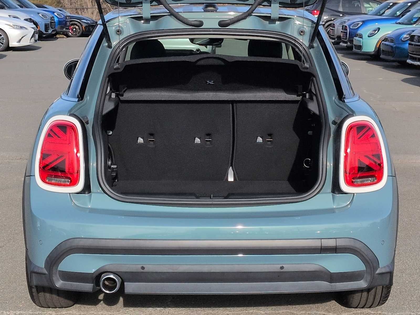 2023 MINI Techo Duro 4 Puertas Cooper