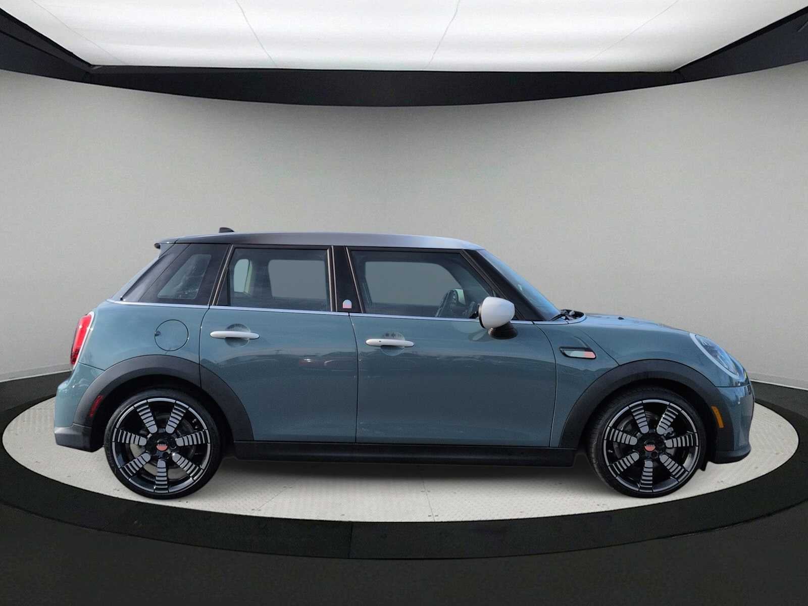 2023 MINI Techo Duro 4 Puertas Cooper