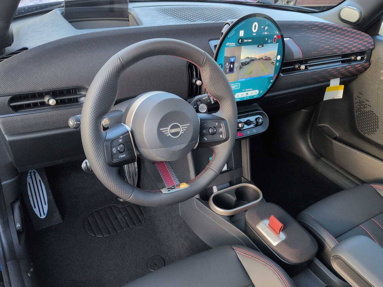 2026 MINI 2 PUERTAS ICONIC