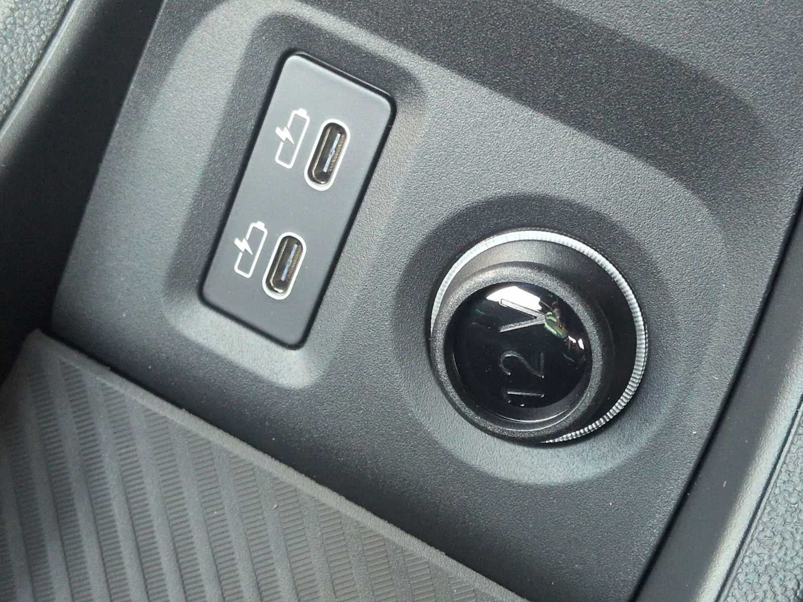 2026 MINI 2 PUERTAS ICONIC