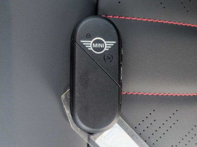 2026 MINI 2 PUERTAS ICONIC