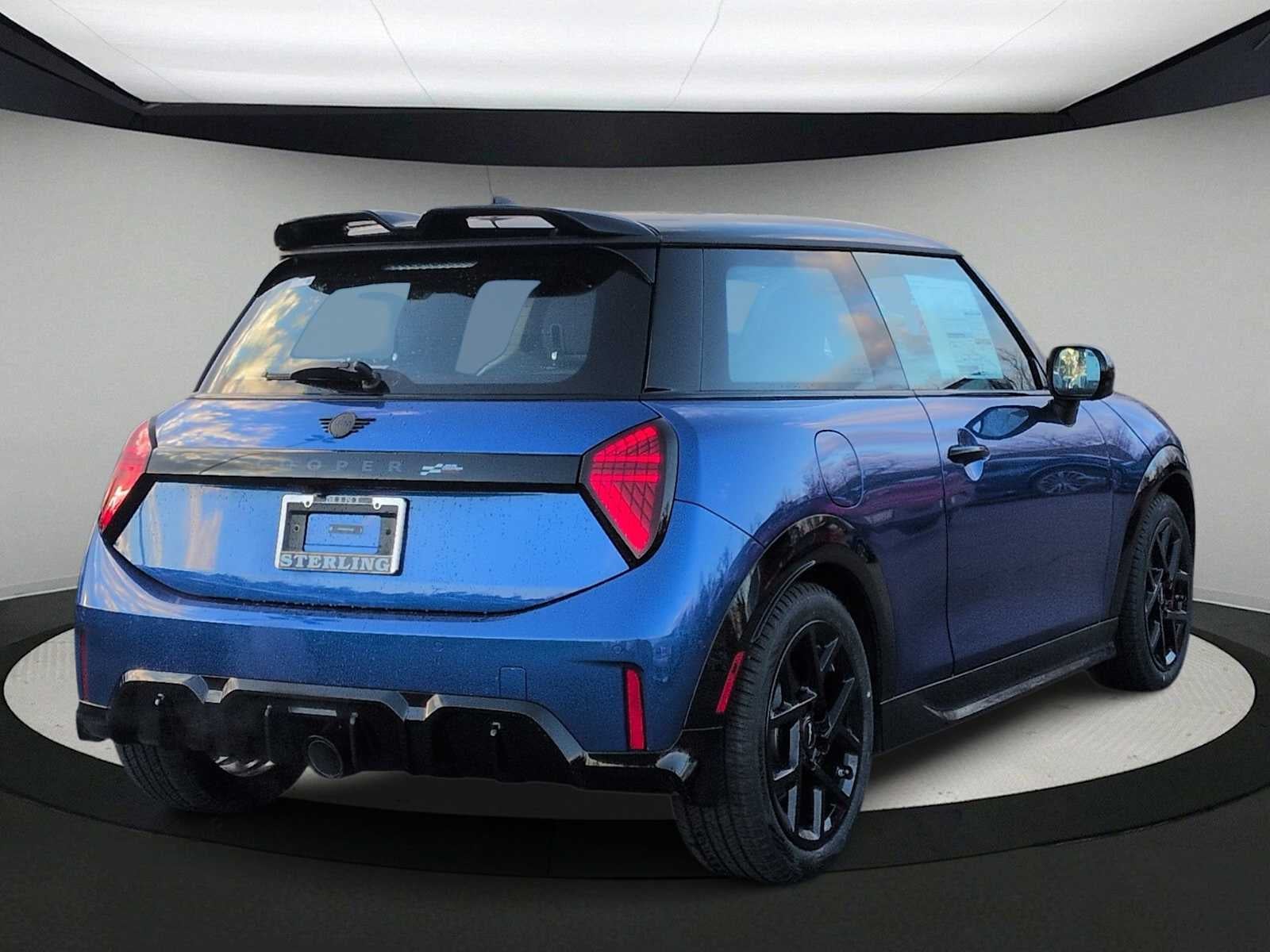 2026 MINI 2 PUERTAS ICONIC