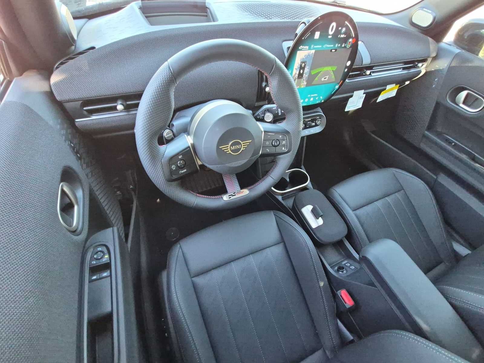 MINI ICONIC de 2 puertas, 2027
