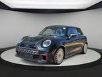 MINI ICONIC de 2 puertas, 2027