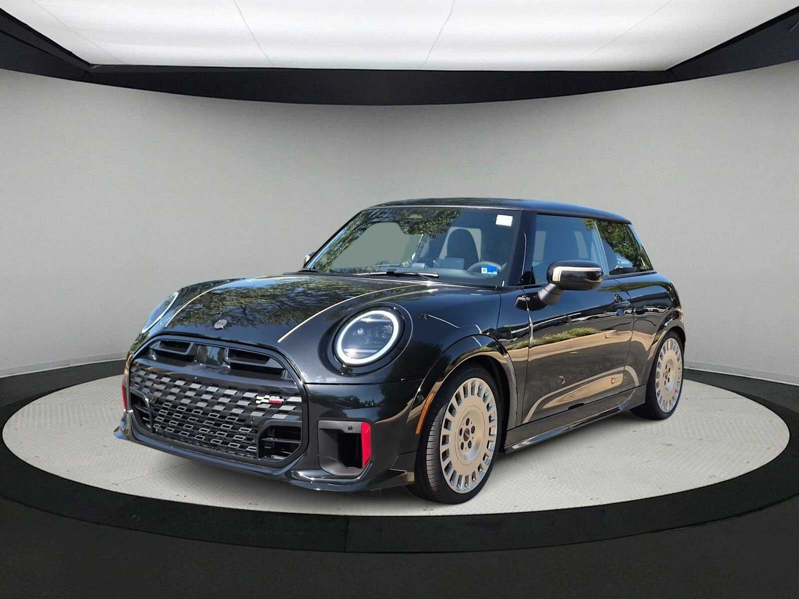 MINI ICONIC de 2 puertas, 2027