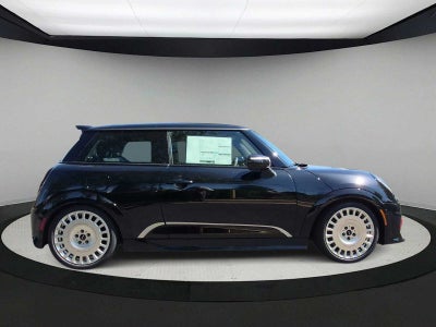 MINI ICONIC de 2 puertas, 2027