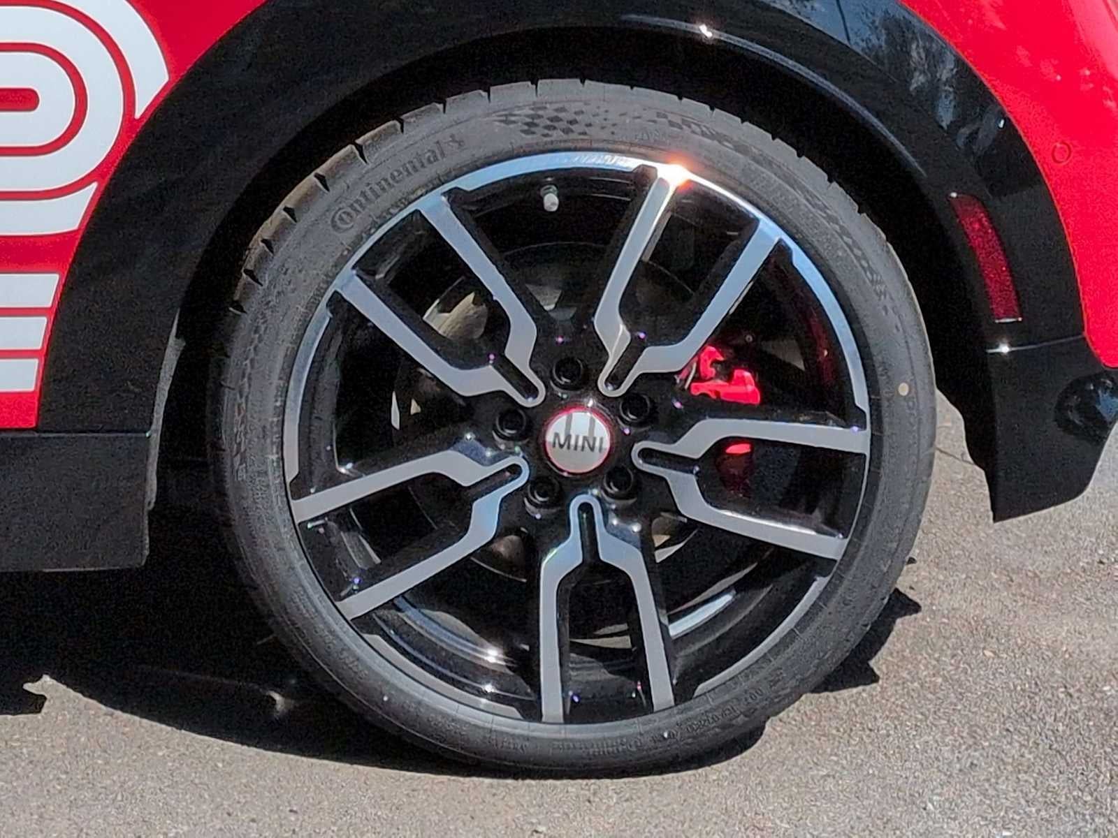 2026 MINI 2 PUERTAS ICONIC