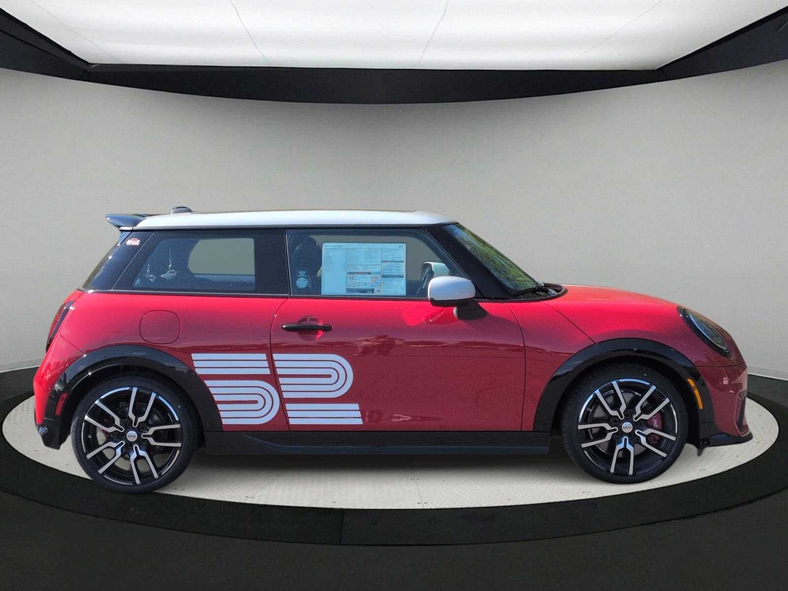2026 MINI 2 PUERTAS ICONIC