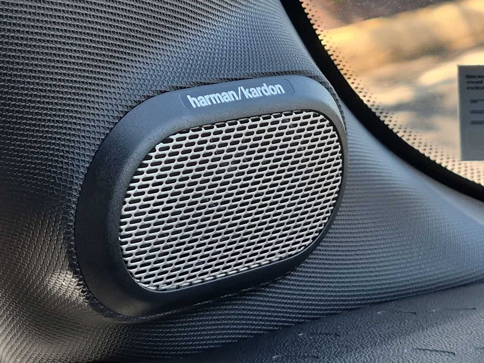 MINI ICONIC de 2 puertas, 2027