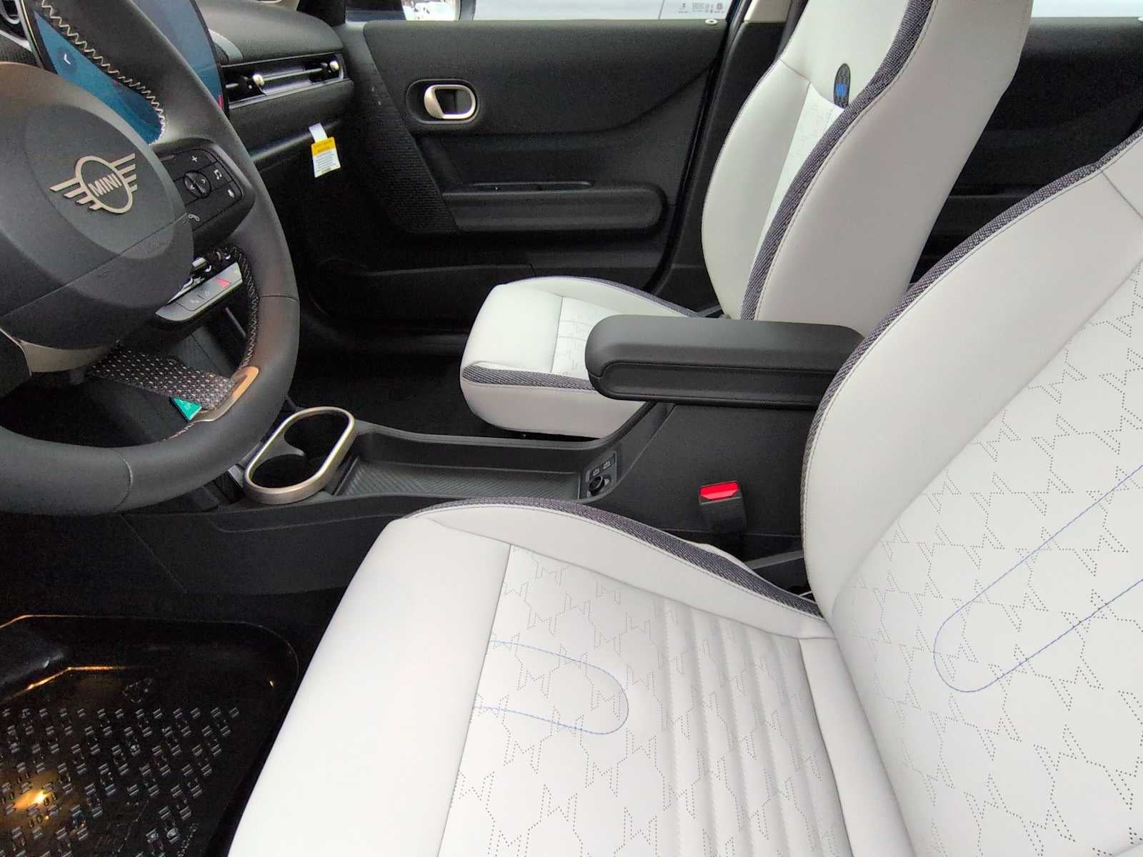 2026 MINI Techo Duro 4 Puertas Cooper