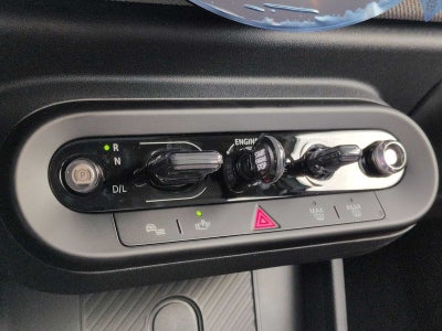 2026 MINI 4 PUERTAS SIGNATURE PLUS