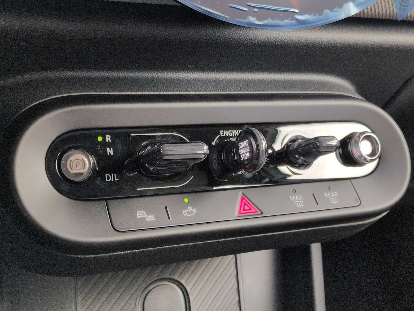 2026 MINI 4 PUERTAS SIGNATURE PLUS