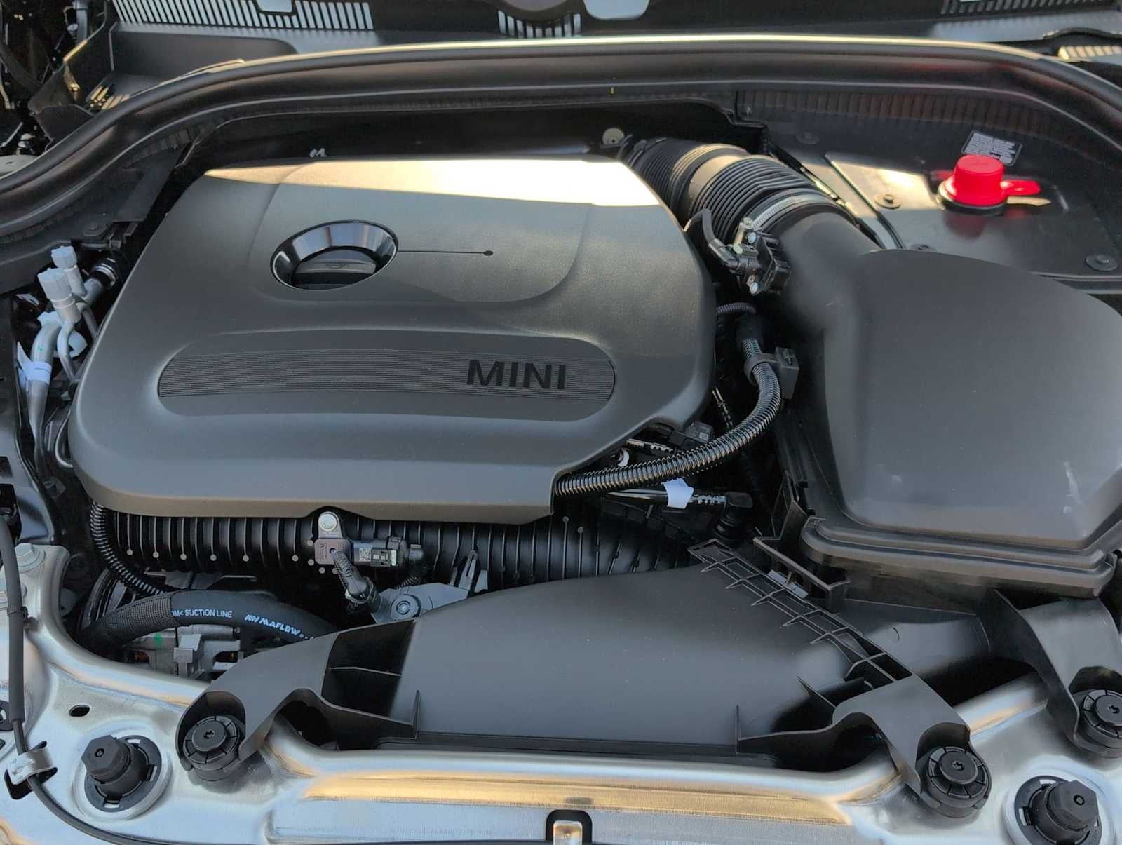 2026 MINI 4 PUERTAS SIGNATURE PLUS