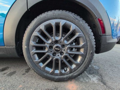 2026 MINI 4 PUERTAS SIGNATURE PLUS