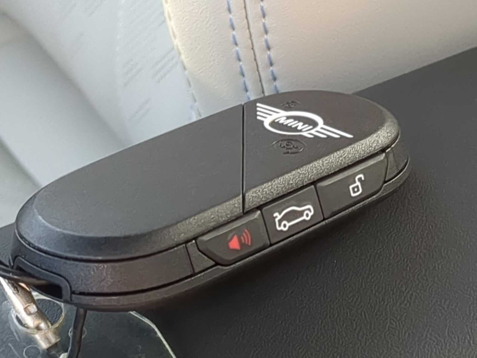 2026 MINI Techo Duro 4 Puertas Cooper