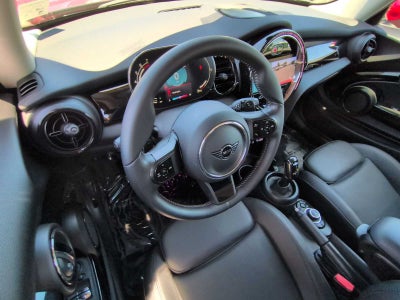 MINI Cooper S de 2 puertas con techo rígido, 2024