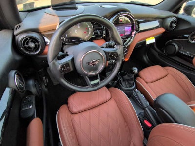 MINI Cooper S de 2 puertas con techo rígido, 2024