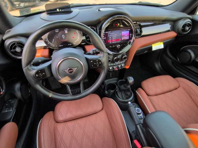 MINI Cooper S de 2 puertas con techo rígido, 2024