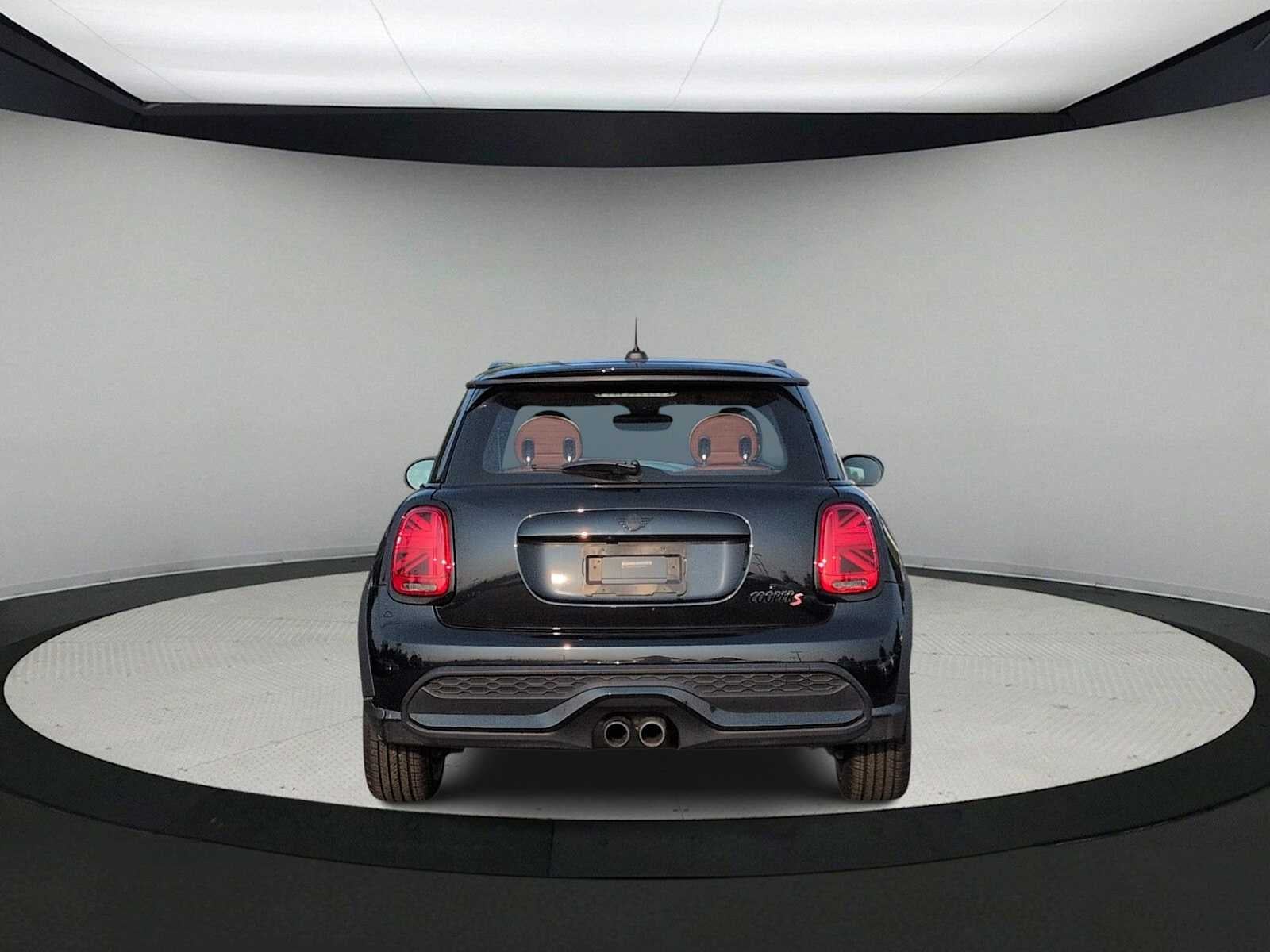 MINI Cooper S de 2 puertas con techo rígido, 2024