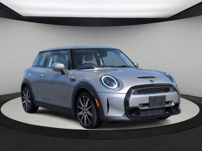 MINI Cooper S de 2 puertas con techo rígido, 2024