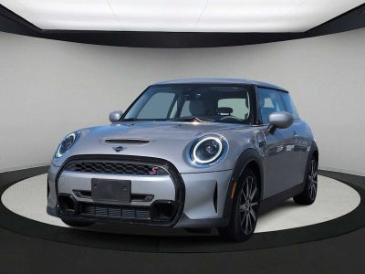 MINI Cooper S de 2 puertas con techo rígido, 2024