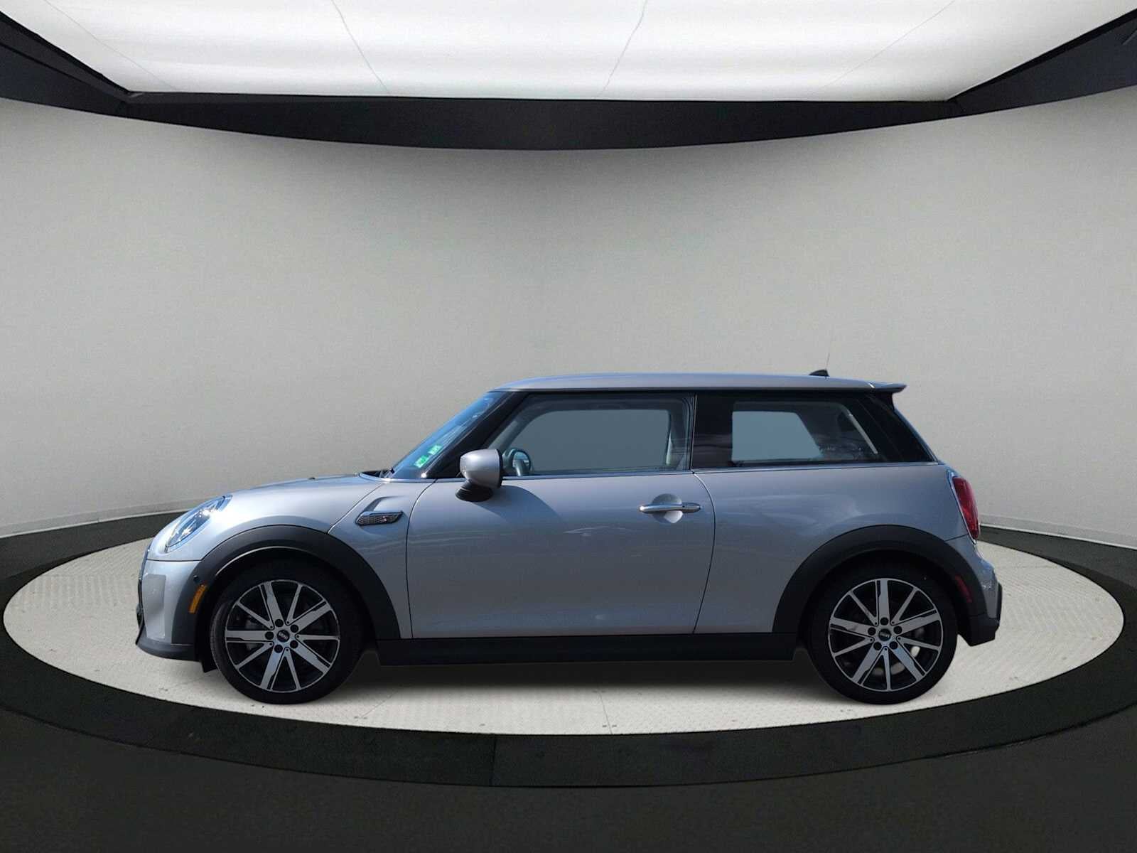 MINI Cooper S de 2 puertas con techo rígido, 2024