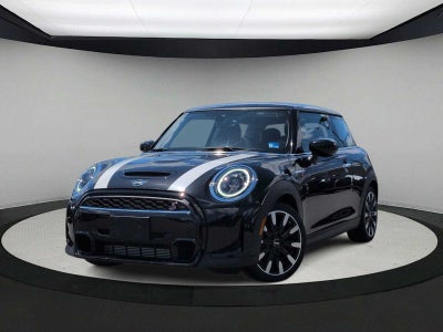 MINI Cooper S de 2 puertas con techo rígido, 2024