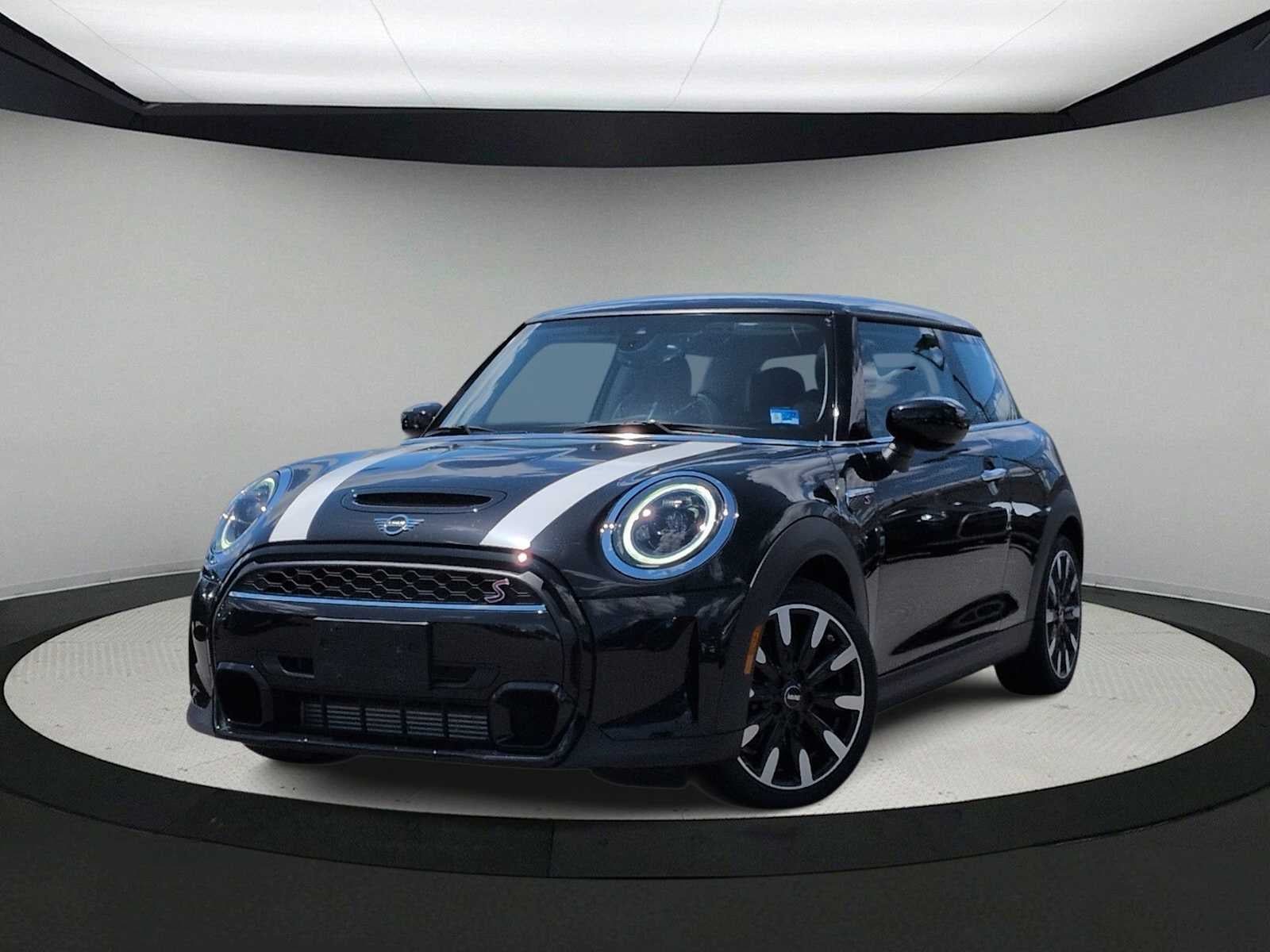 MINI Cooper S de 2 puertas con techo rígido, 2024