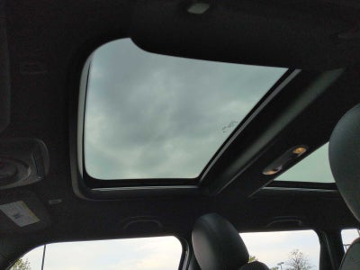 MINI Cooper S de 4 puertas con techo rígido 2024