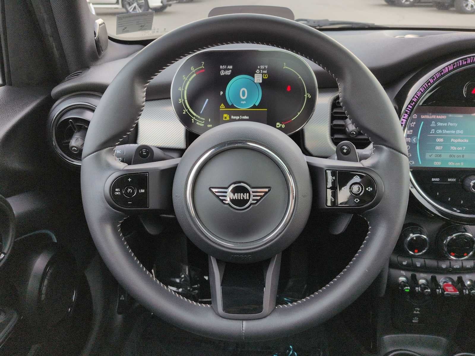 MINI Cooper S de 4 puertas con techo rígido 2024