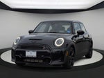 MINI Cooper S de 4 puertas con techo rígido 2024