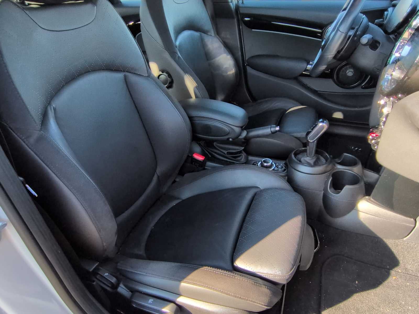 2022 MINI Techo Duro 4 Puertas Cooper S