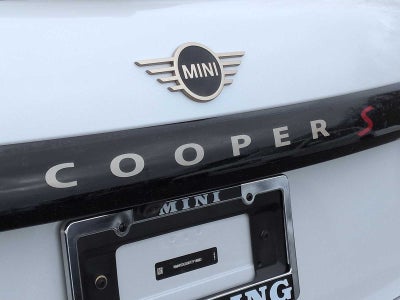 2026 MINI 4 PUERTAS ICÓNICO