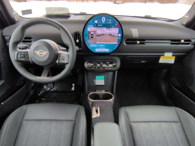 2026 MINI 4 PUERTAS ICÓNICO