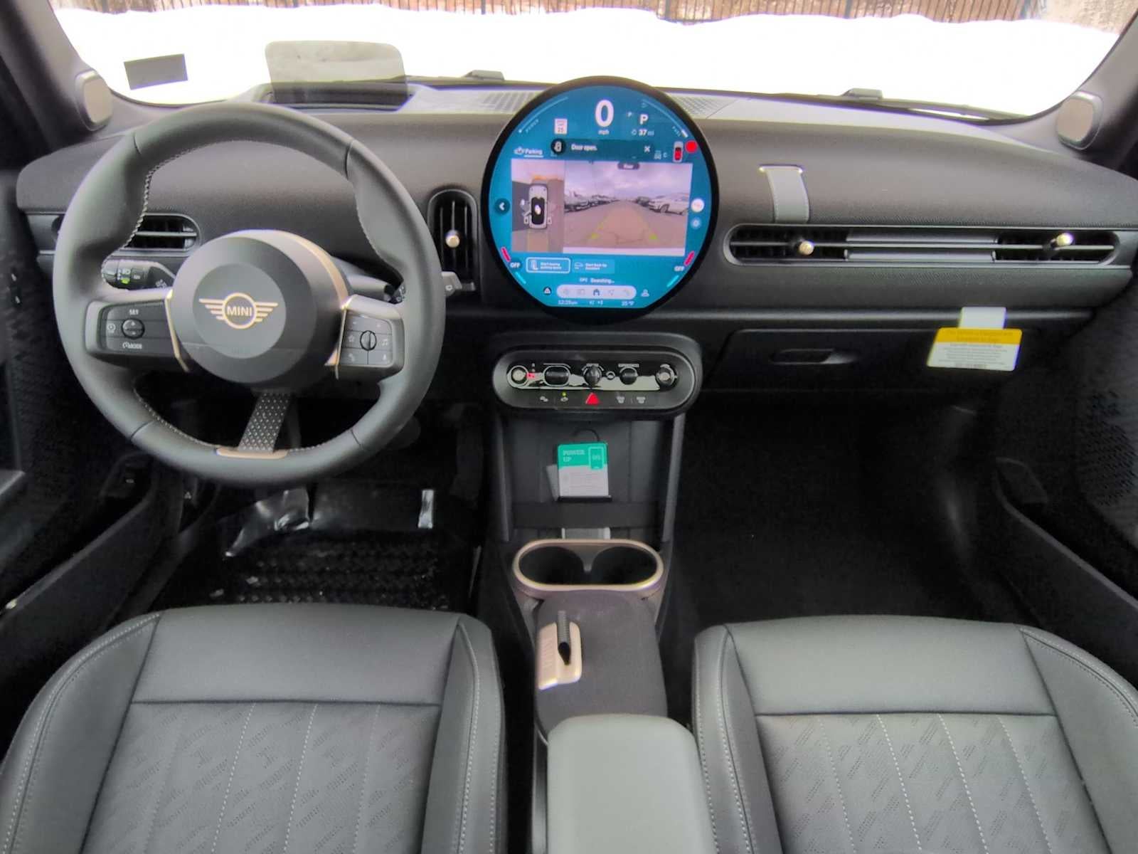 2026 MINI 4 PUERTAS ICÓNICO