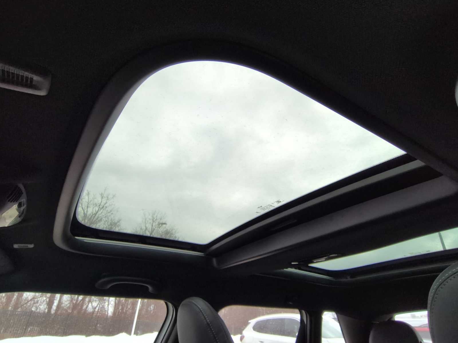 2026 MINI 4 PUERTAS ICÓNICO