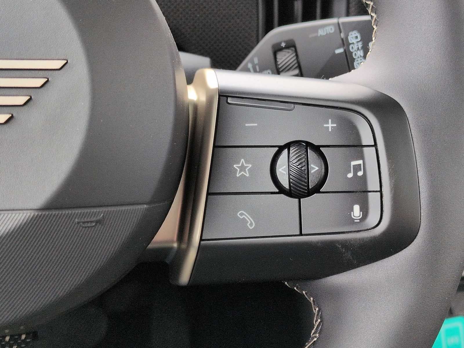 2026 MINI 4 PUERTAS ICÓNICO