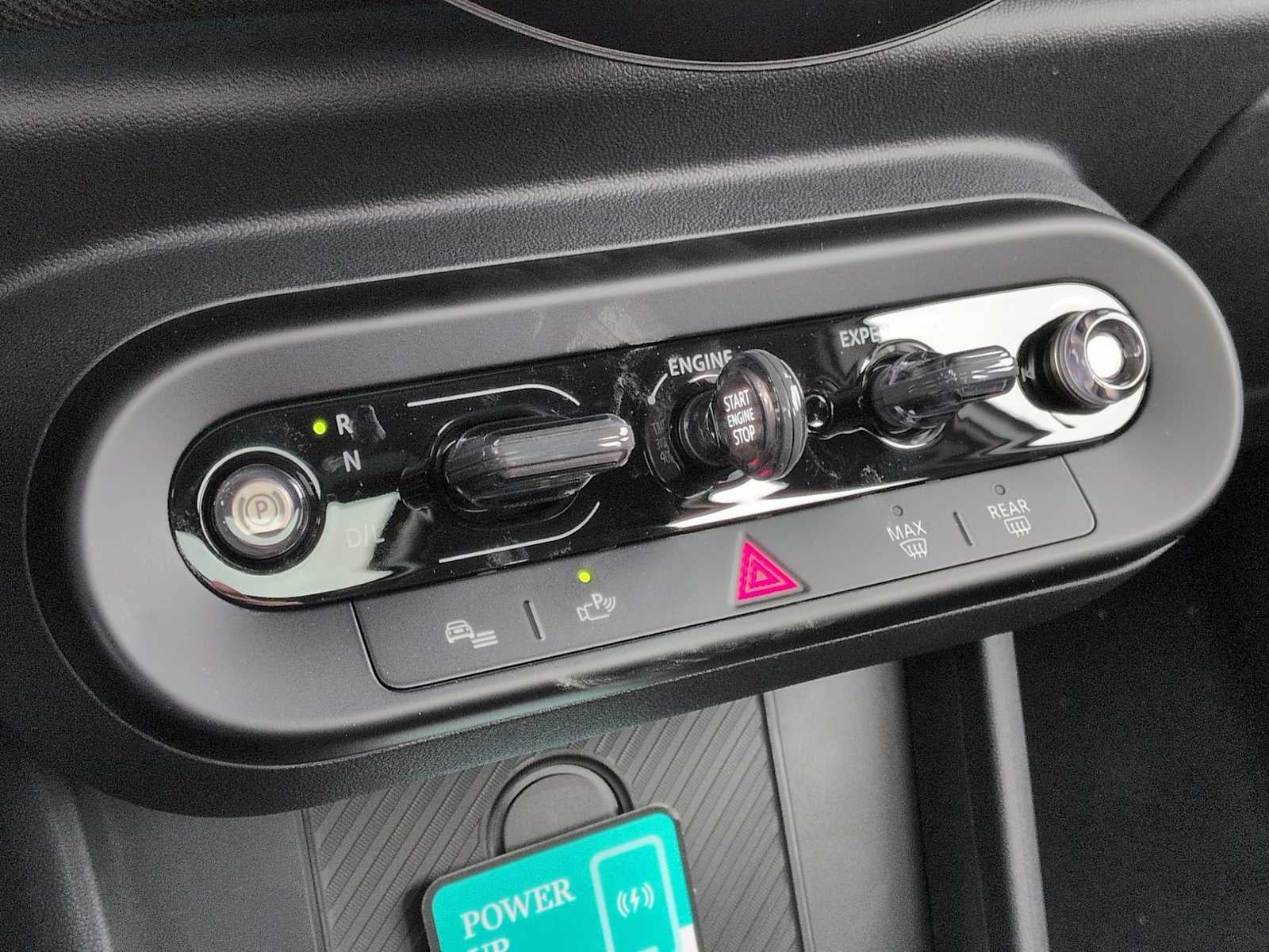 2026 MINI 4 PUERTAS ICÓNICO