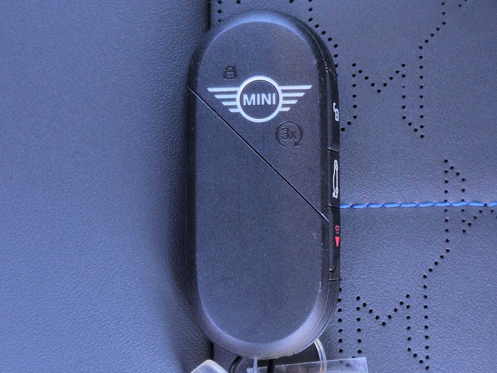 2025 MINI Techo Duro 4 Puertas Cooper S