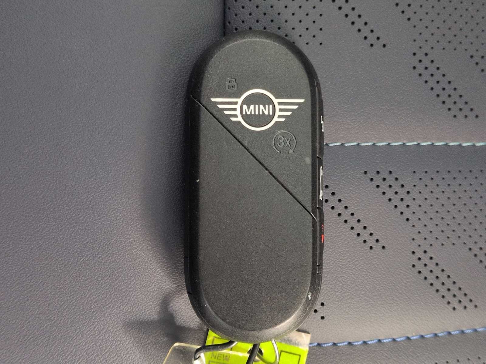 2025 MINI Techo Duro 4 Puertas Cooper S