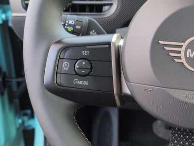 2026 MINI 4 PUERTAS ICÓNICO