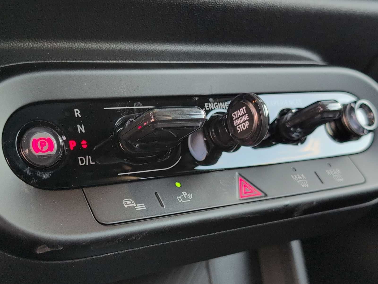 2026 MINI 4 PUERTAS ICÓNICO